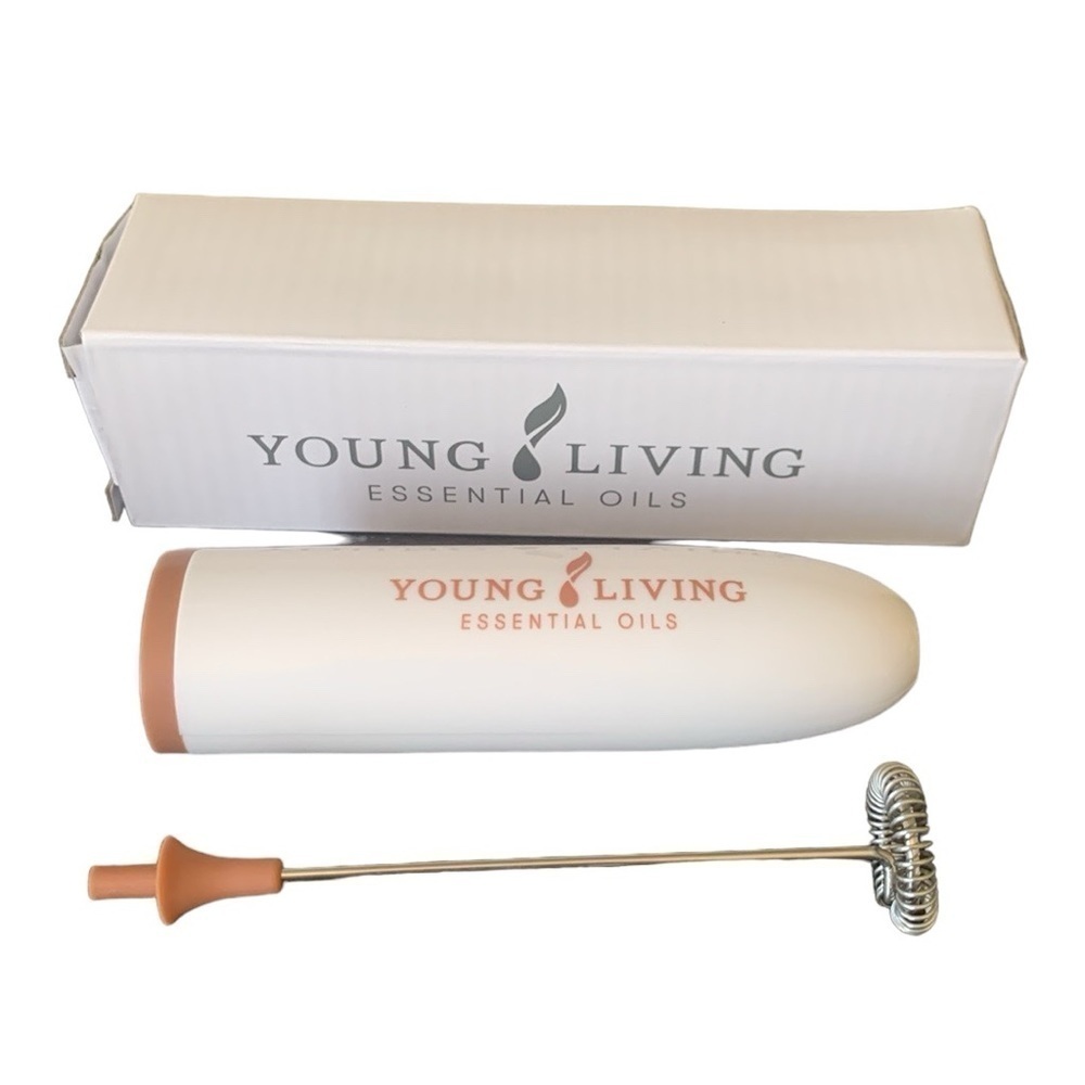 Young Living Handheld‎ Milk Frother Battery Operated NIB